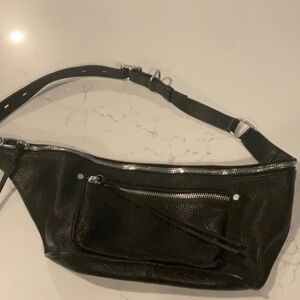 Rag & Bone Elliot Sling / Fanny Pack - Black Leather excellent condition